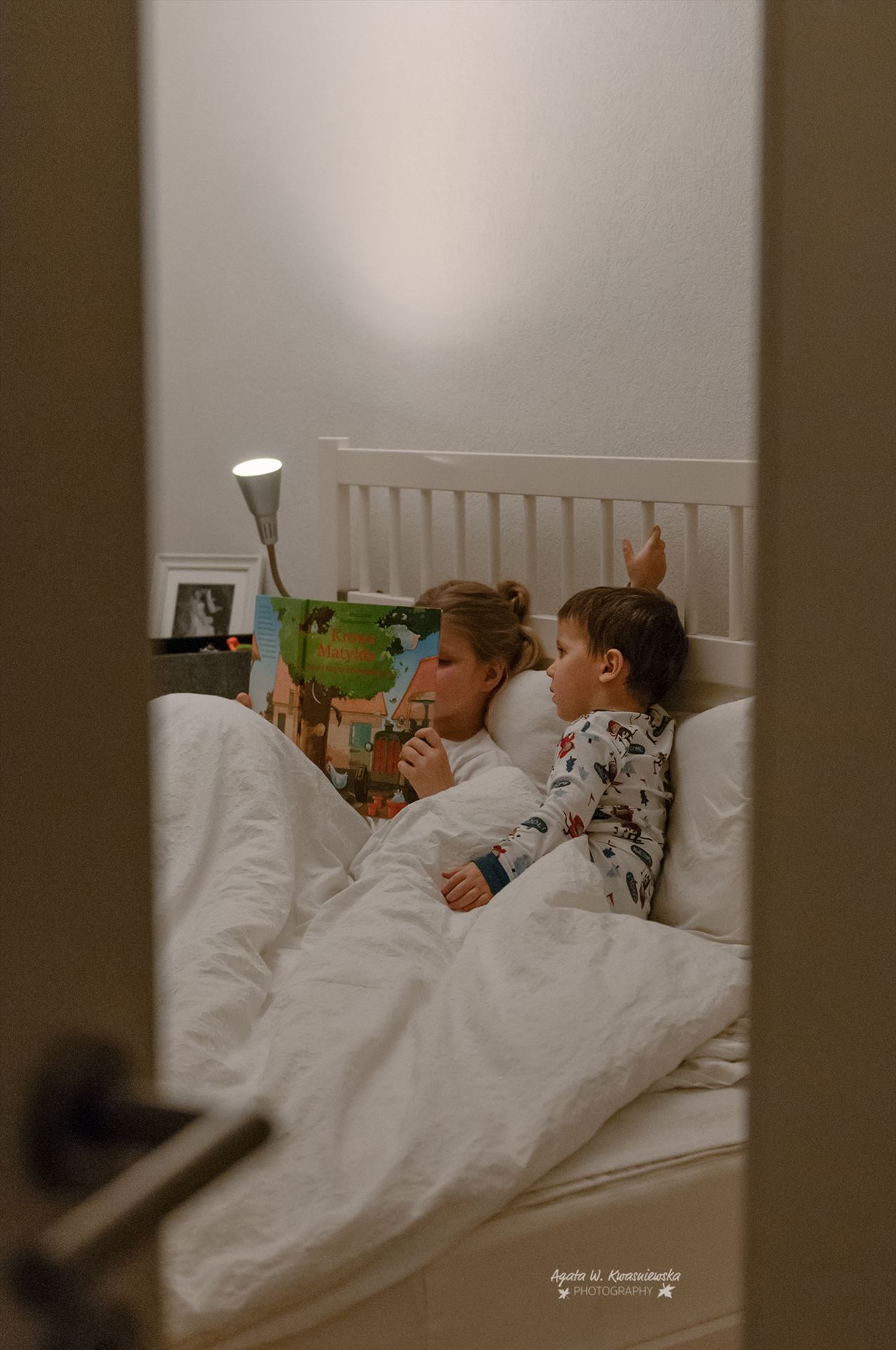 Bedtime story -  by Agata W. Kwasniewska Photography